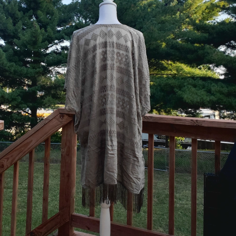 Chico's gray lace fringe oversized cardigan L XL - Picture 4 of 7